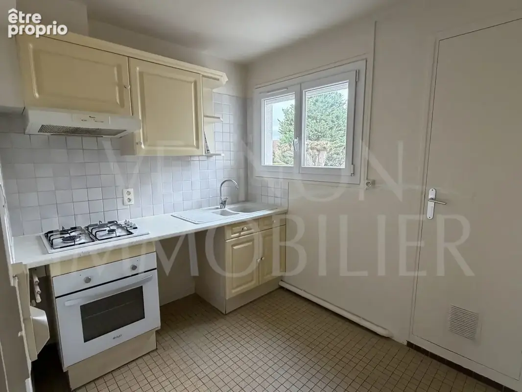 Appartement 61 m² à Vernon  - photo 2