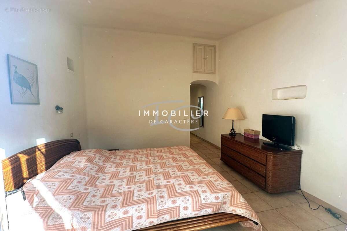 Maison à LA CROIX-VALMER