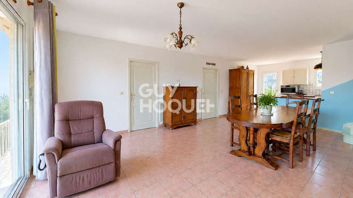 Maison à CANET-EN-ROUSSILLON