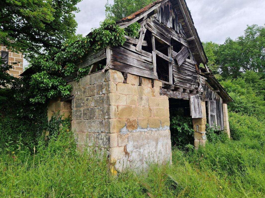 Maison à MANSAC