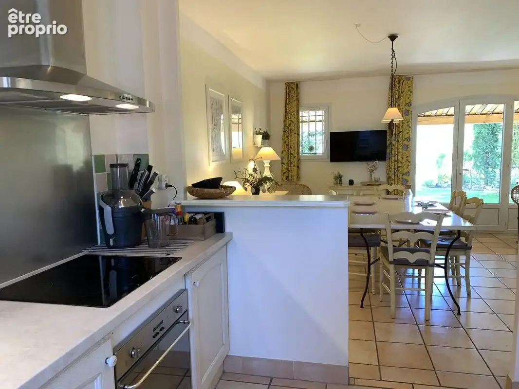 Maison 6 pièces 110 m² à vendre à Mallemort (13370) - photo 6
