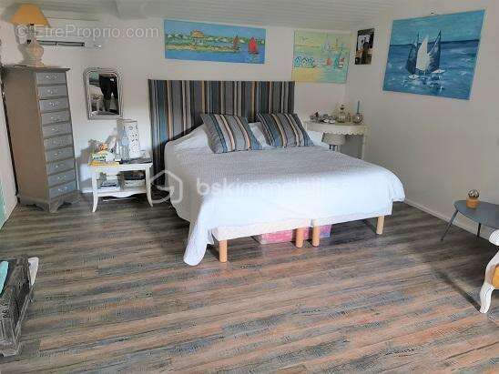 Maison à SAINT-EMILION