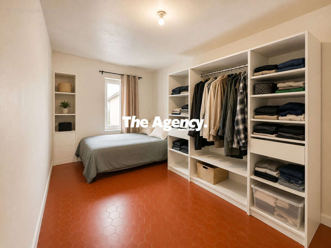 Appartement à MARSEILLE-6E