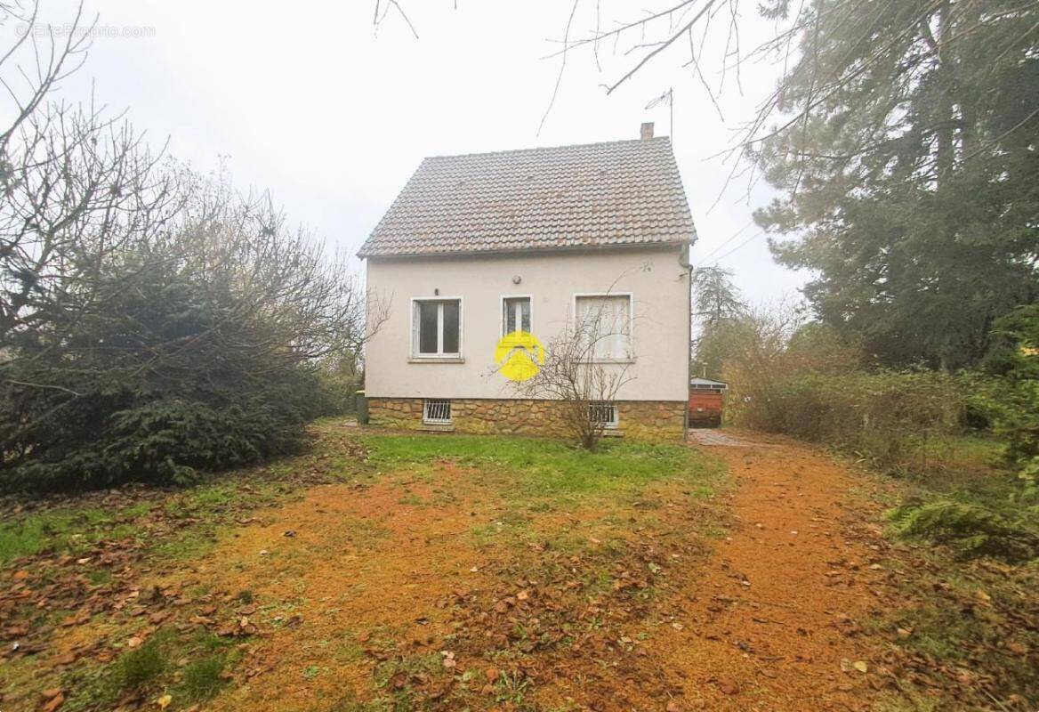 Maison à PELLEVOISIN