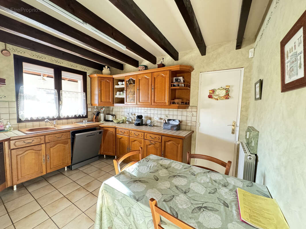 MAISON T4 de 100 M2 avec 478 M2 de terrain + Veranda + garage à vendre 31270 CUGNAUX - photo 11