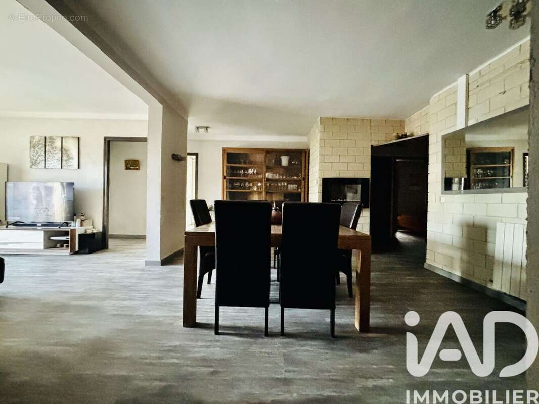 Photo 6 - Maison à CAUMONT-SUR-DURANCE