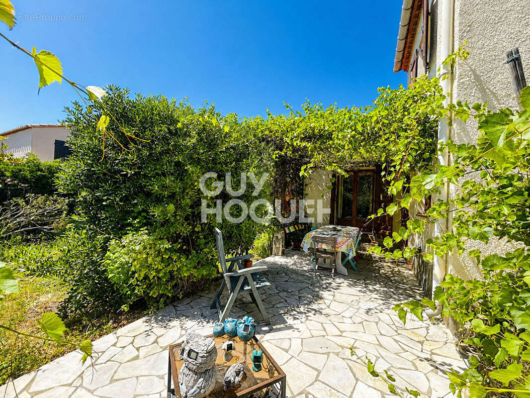 Maison à MONTESCOT