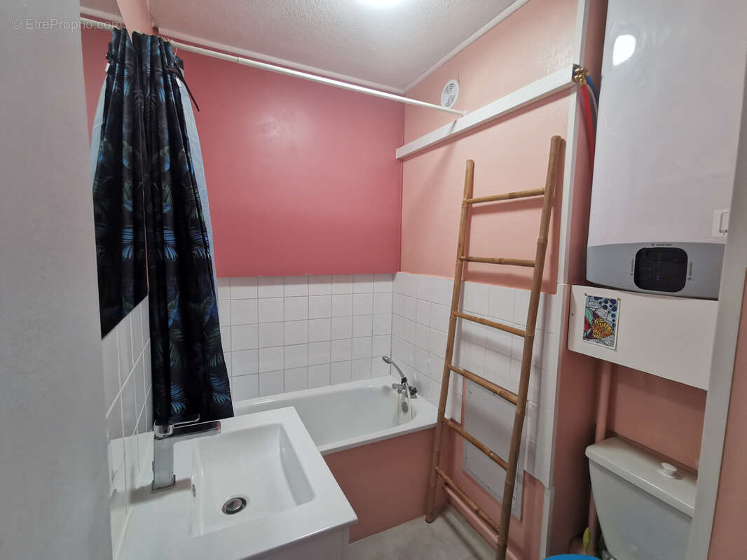 Appartement à SAINT-CYPRIEN