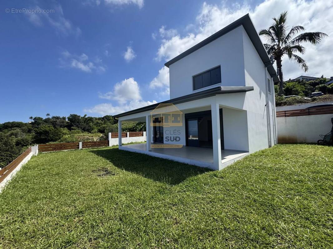 Maison à PETITE-ILE