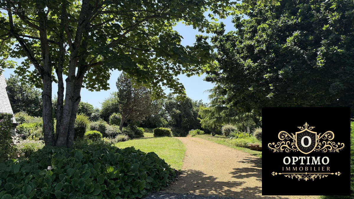 Maison à LEZARDRIEUX