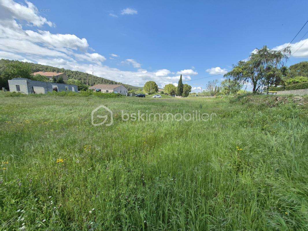 Ensemble immobilier - photo 8
