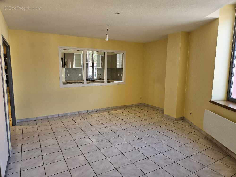 Appartement à BRUYERES