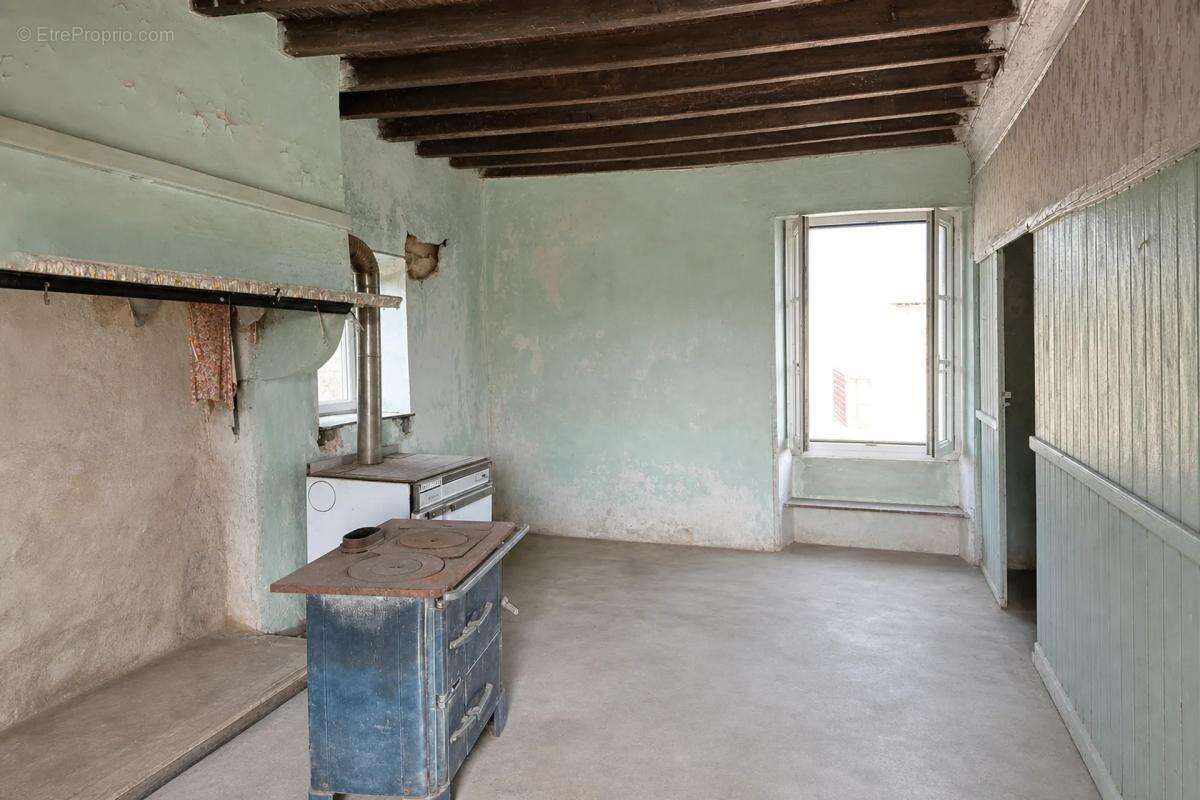 Maison à SAINT-FRAIMBAULT