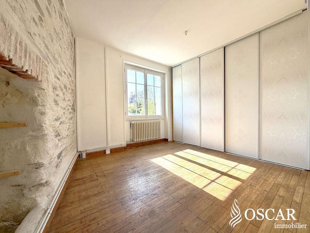 Appartement à SAINT-SEBASTIEN-SUR-LOIRE
