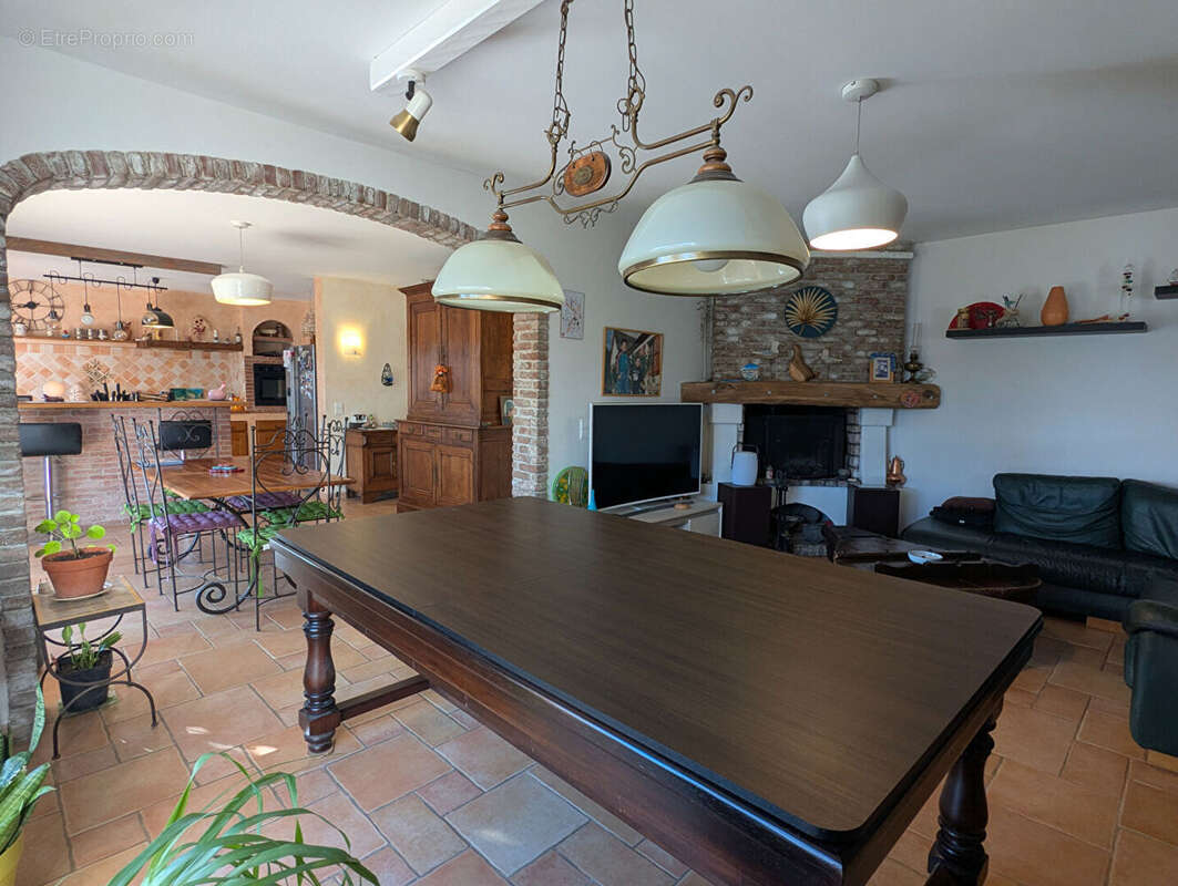 Maison à VILLECROZE