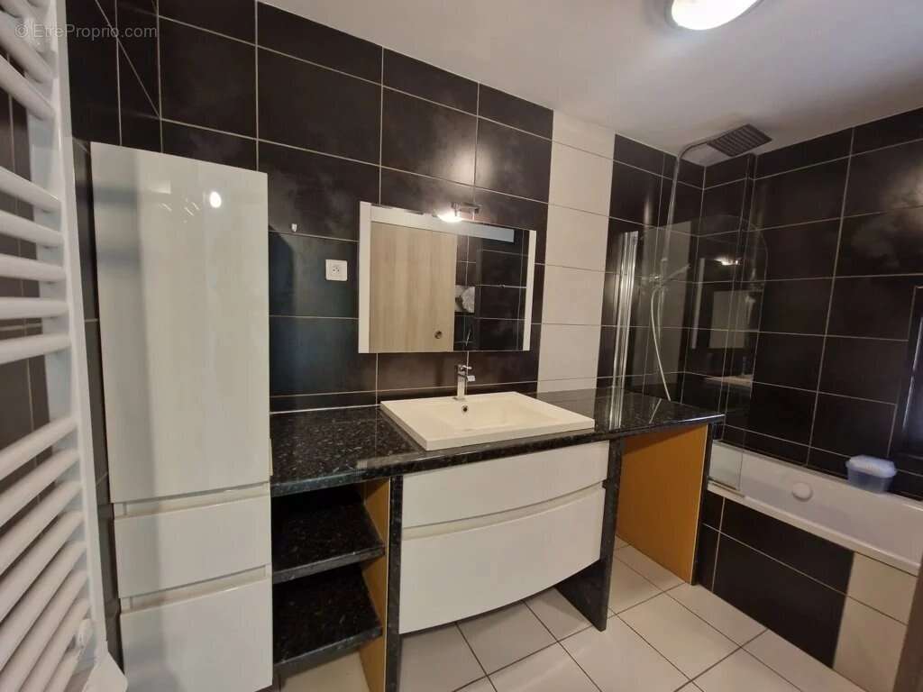 Appartement à SAINT-RAPHAEL