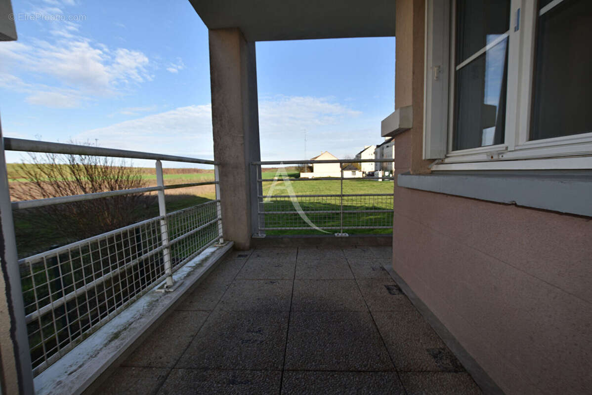 Appartement à MOISSY-CRAMAYEL