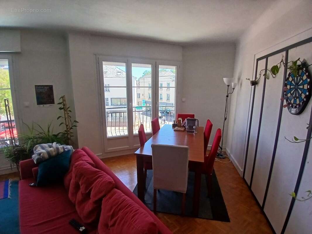 Appartement 91 m² à Laval  - photo 8