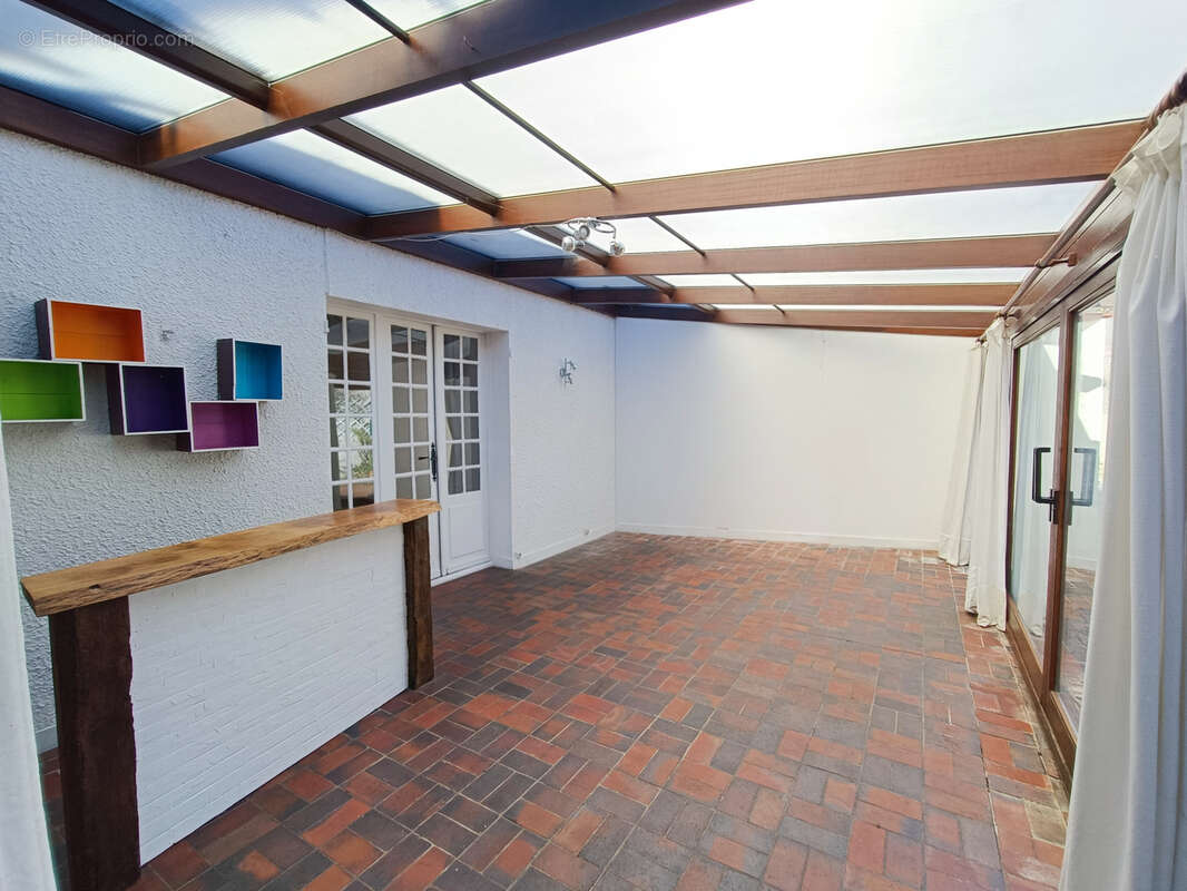 Maison à JUSSY-LE-CHAUDRIER