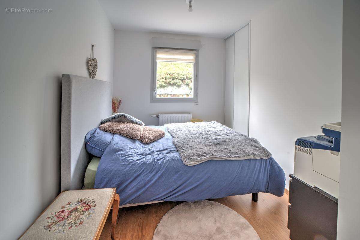 Appartement à SAINT-GENIS-POUILLY