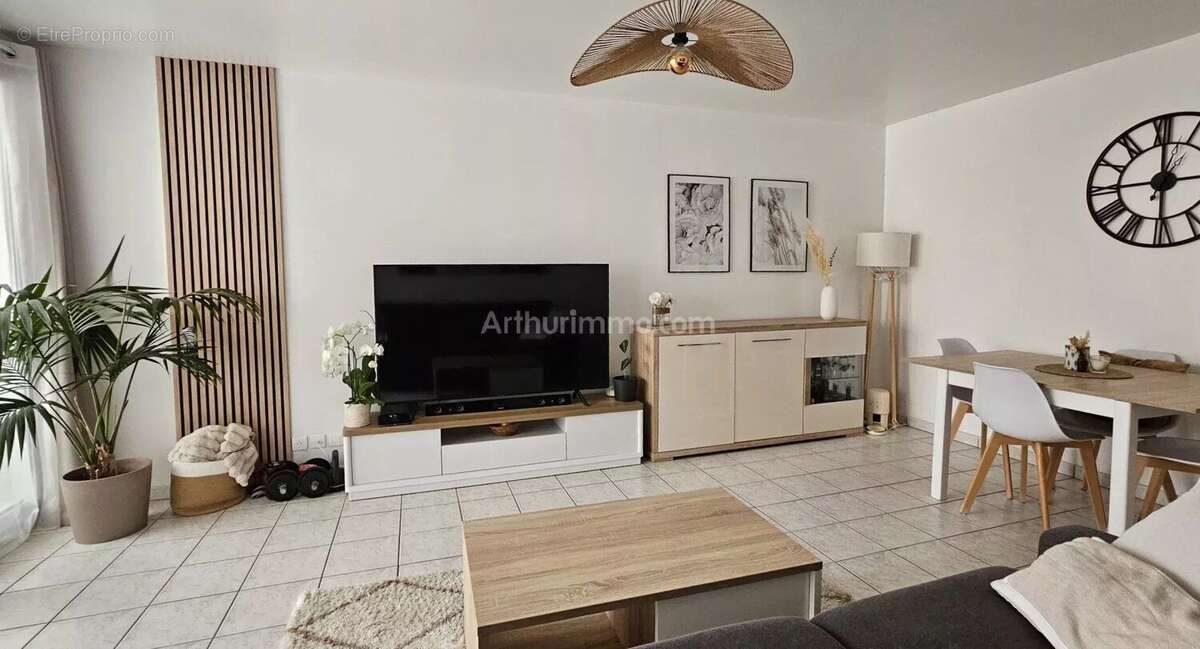 Appartement à MONTLHERY