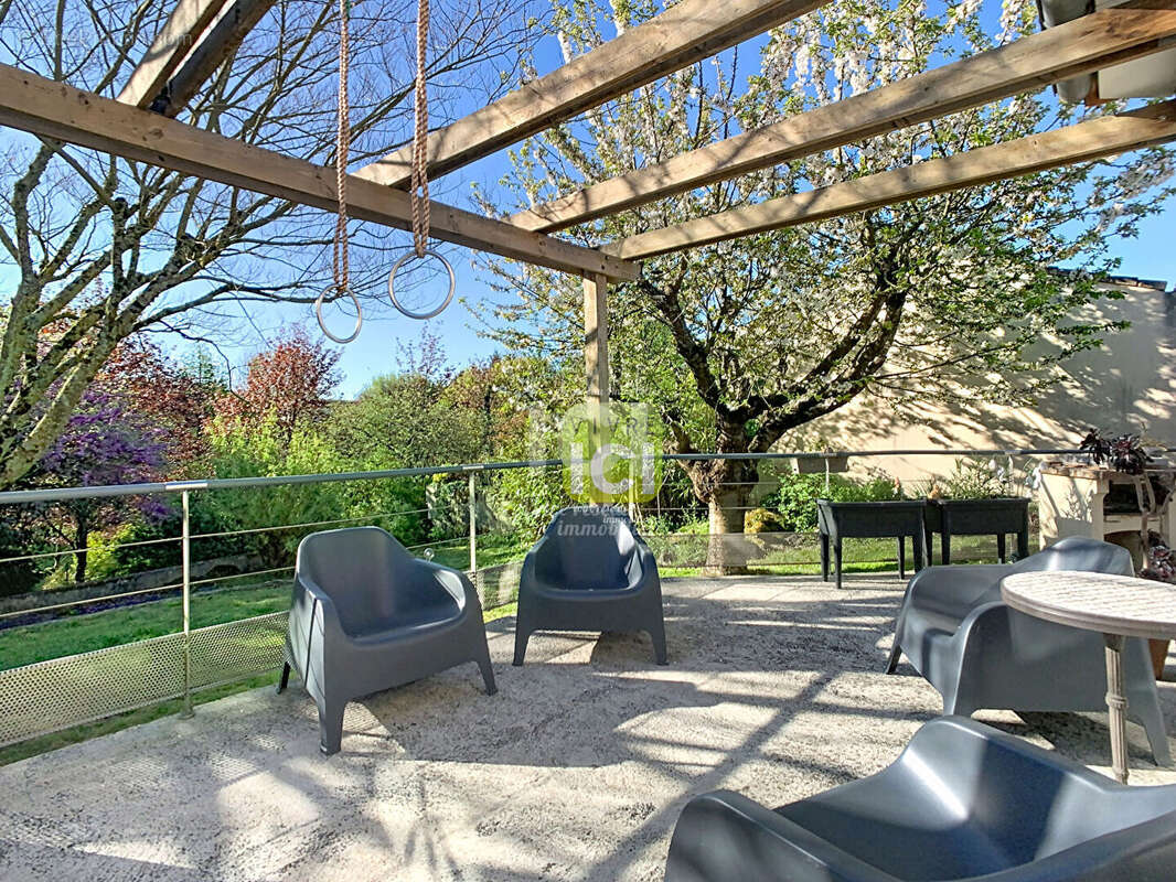 Maison à LA ROMAGNE