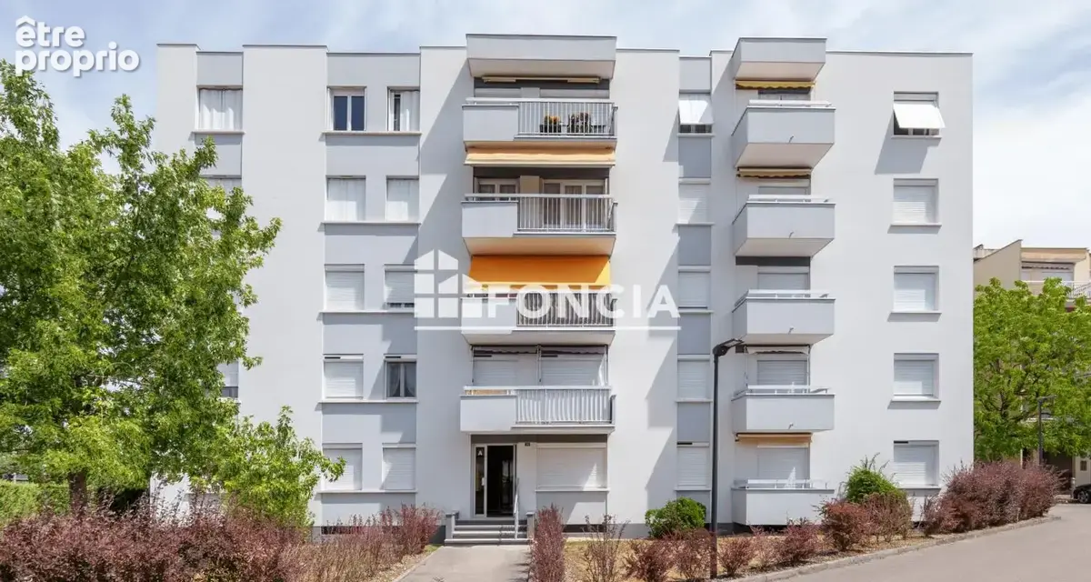 SPECIAL INVESTISSEURS ! Quartier Eiffel, à 2 pas du jardin du château de Larrey, agréable et spacieux T4bis - photo 12