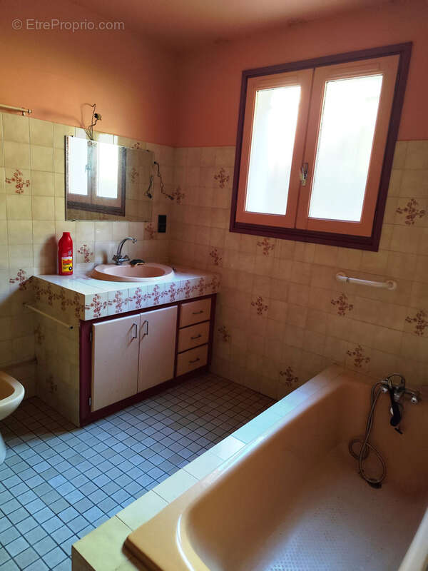 Maison à VILLEFRANCHE-DE-ROUERGUE