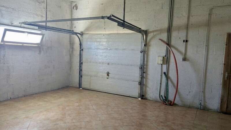 Maison à LA TOUR-DU-PIN