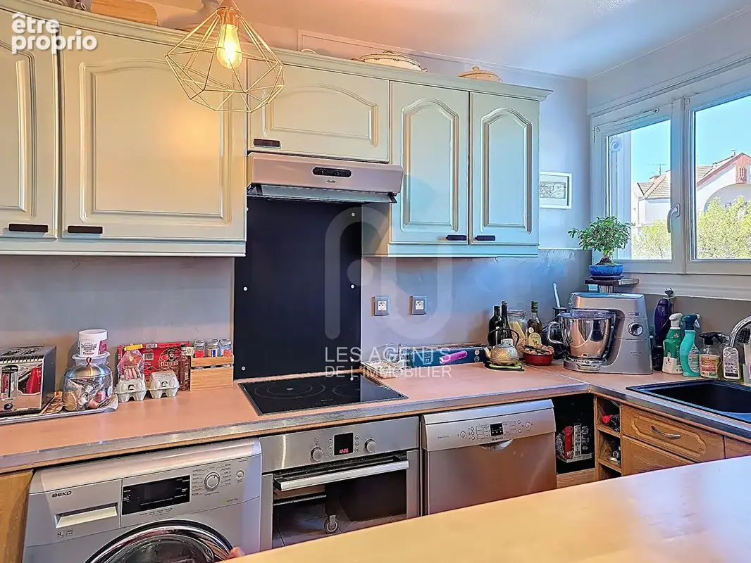 Vente : appartement T4 à ASNIERES SUR SEINE 92m² - photo 4