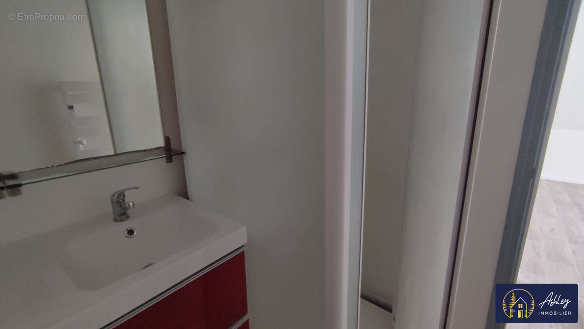 Immeuble de rapport Neuvic - Appartement à NEUVIC