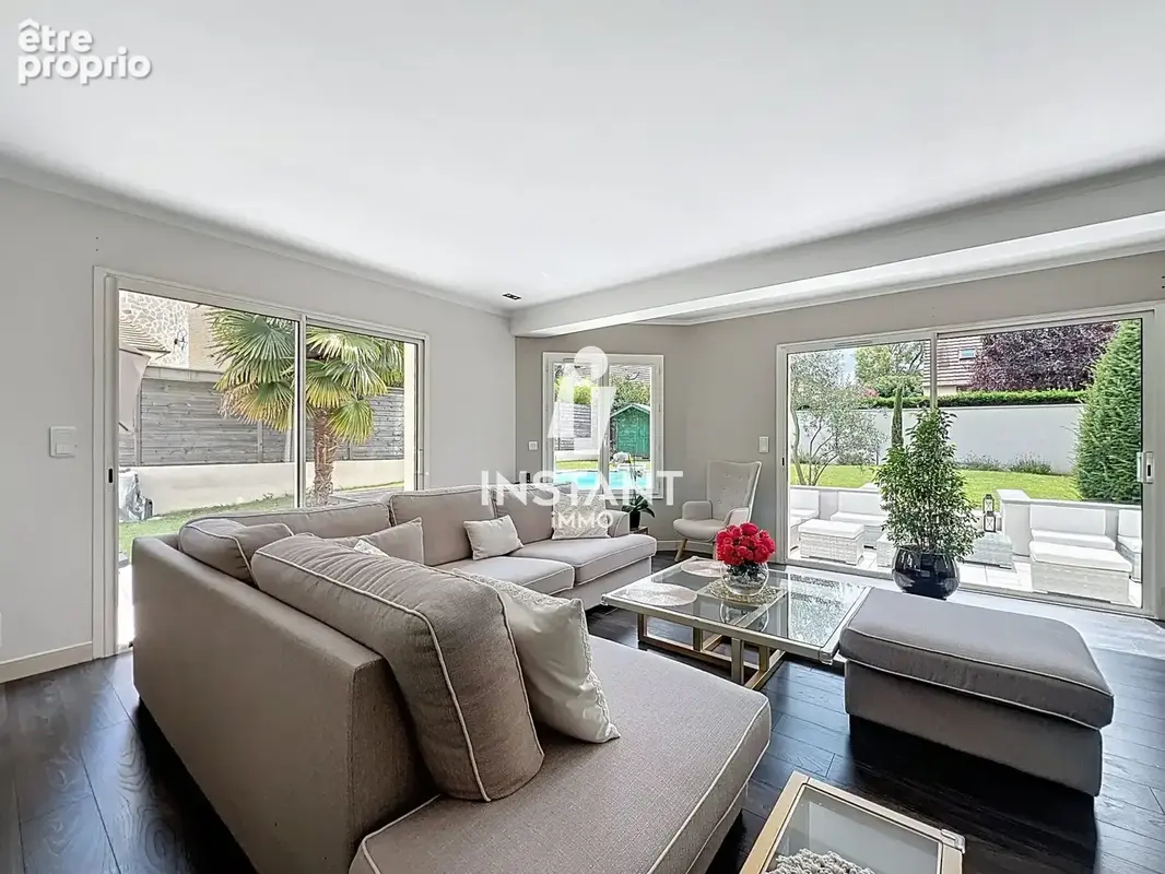 Maison 9 pièces 238 m² à vendre à Longpont-Sur-Orge (91310) - photo 3