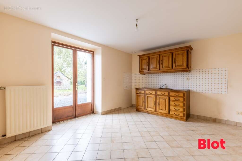 Maison à LA BOUEXIERE