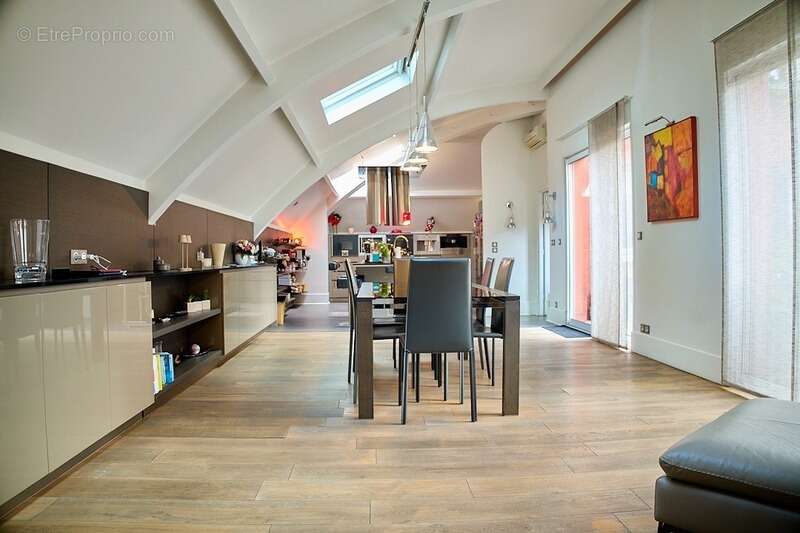 Appartement à PUTEAUX