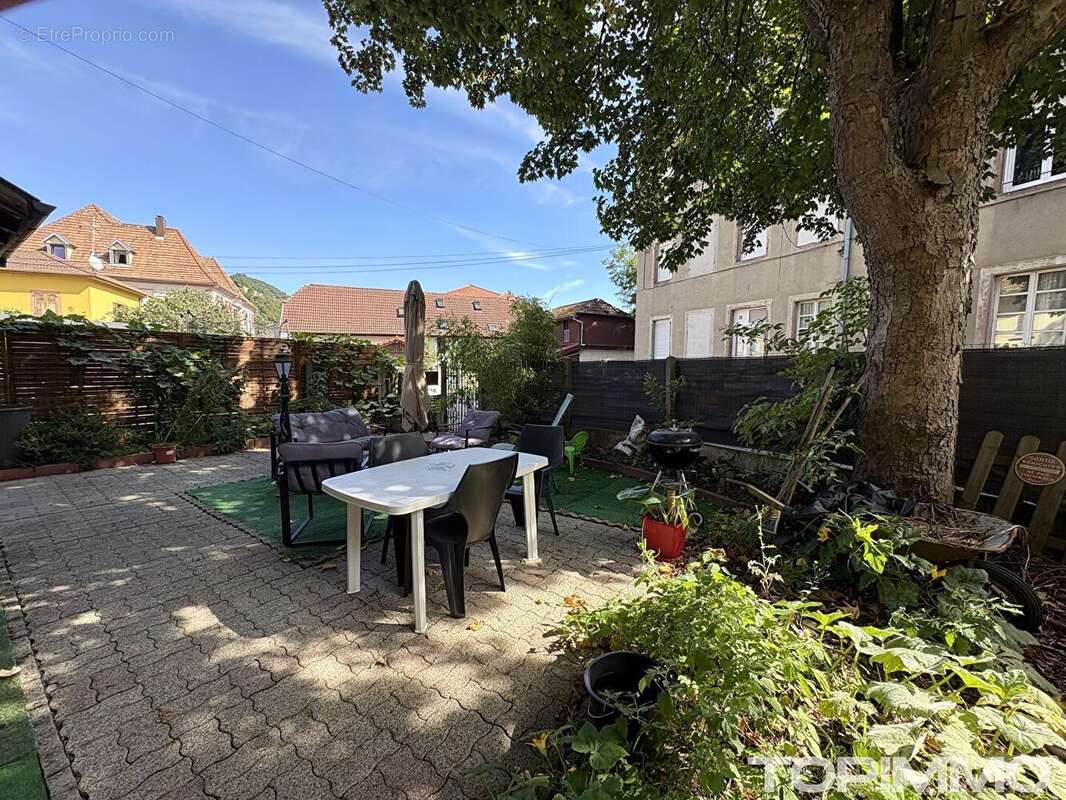 Charmante maison de ville de 6 pièces avec jardin et place de parking  à Thann - photo 3