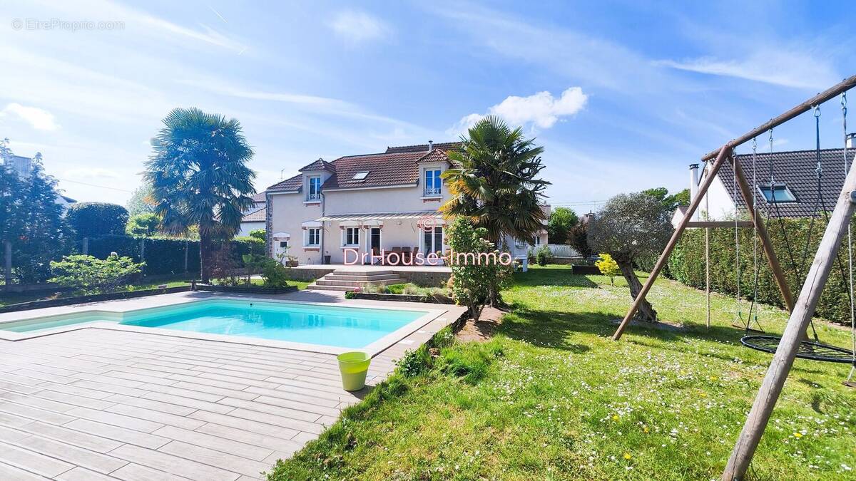 Maison à VILLEMOISSON-SUR-ORGE