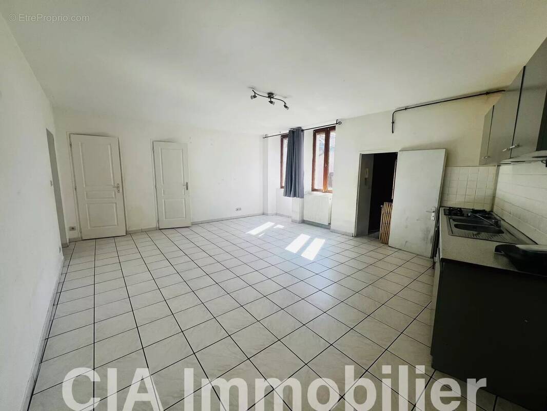 Appartement à BONNEVILLE