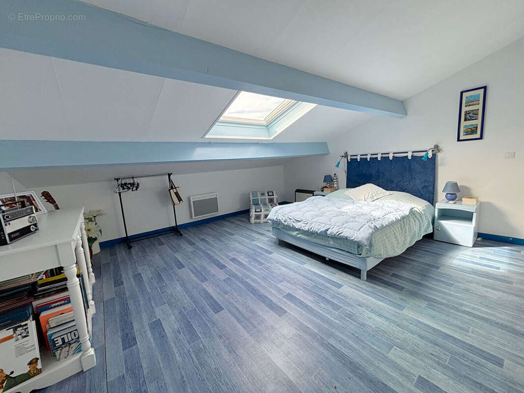 Maison à MORTAGNE-SUR-GIRONDE