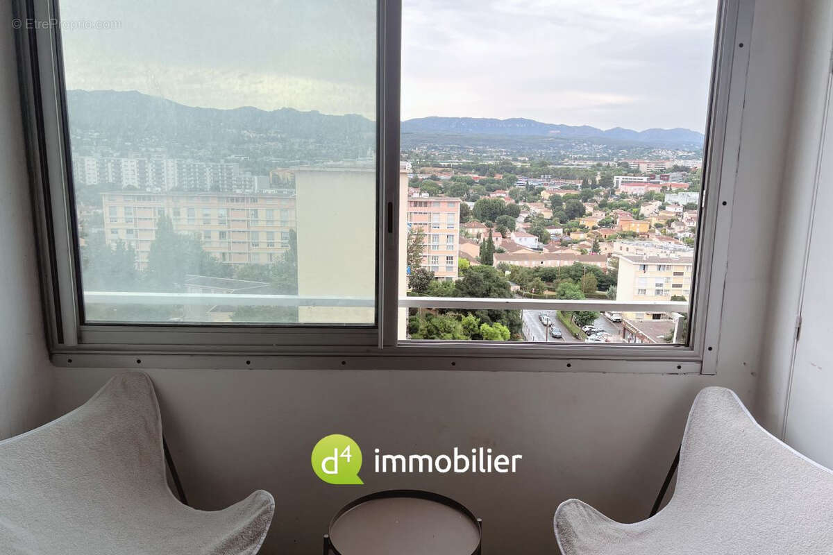 Appartement à MARSEILLE-13E