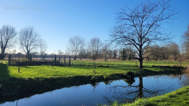 Maison à MAUZE-SUR-LE-MIGNON
