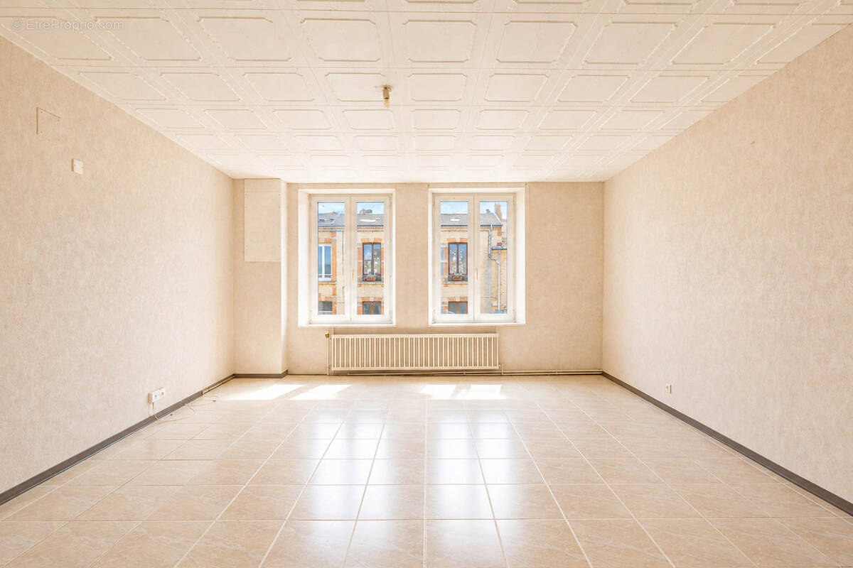 Appartement à CHARLEVILLE-MEZIERES