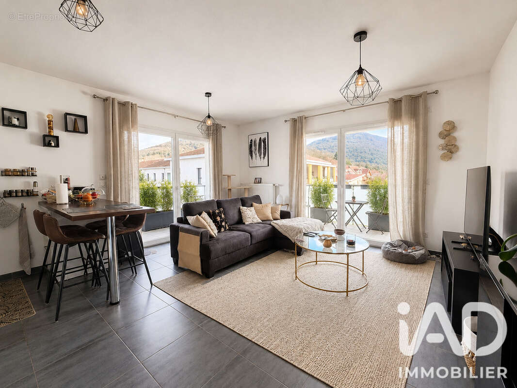 Photo 2 - Appartement à EYBENS
