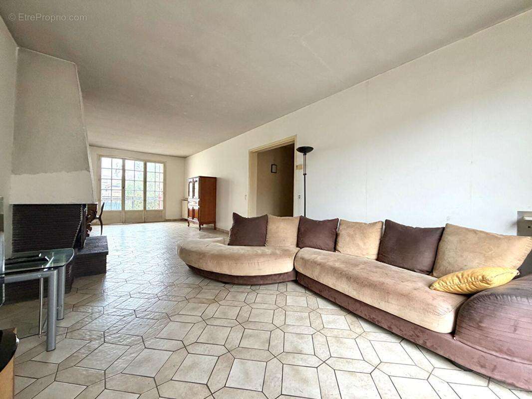 Maison à MAISONS-ALFORT