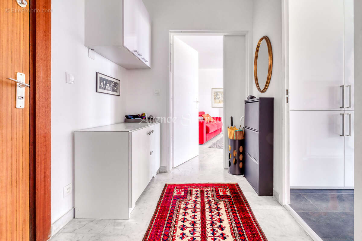 Appartement à MANDELIEU-LA-NAPOULE