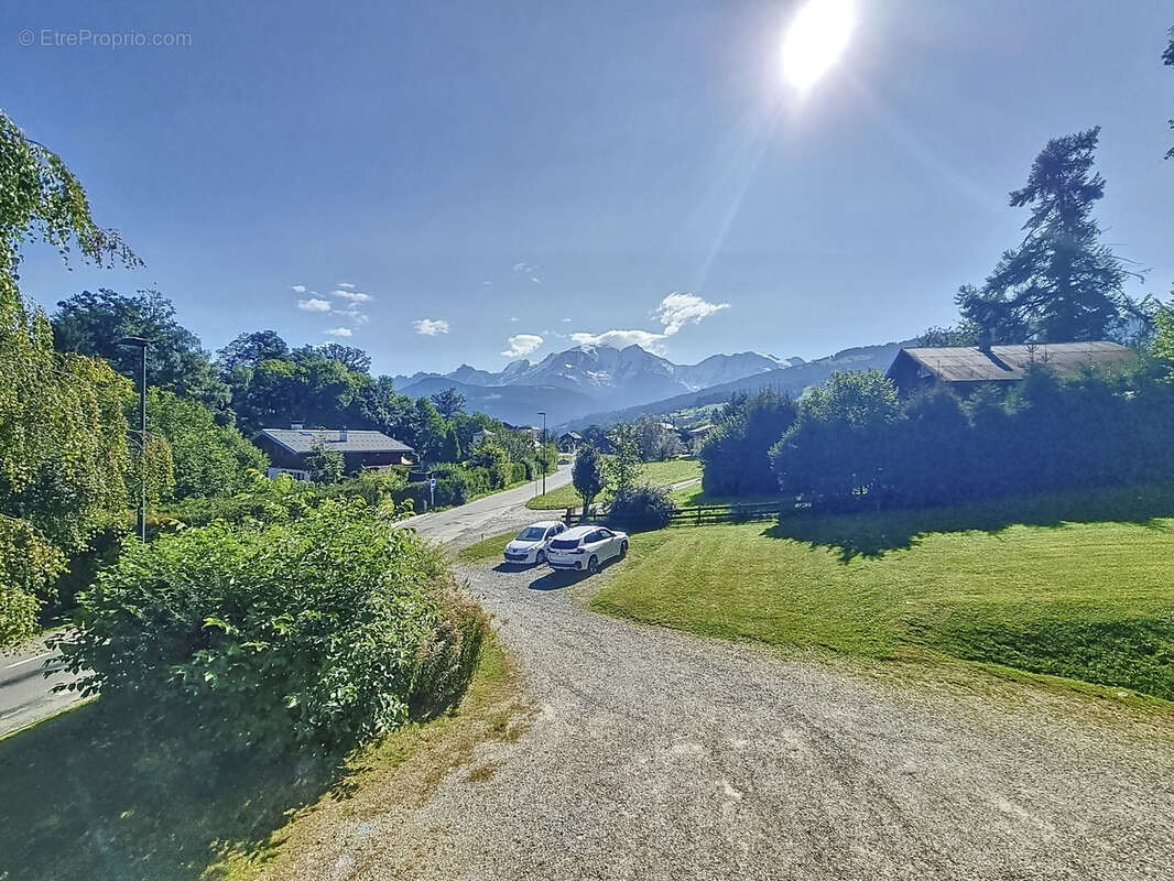 Appartement à COMBLOUX