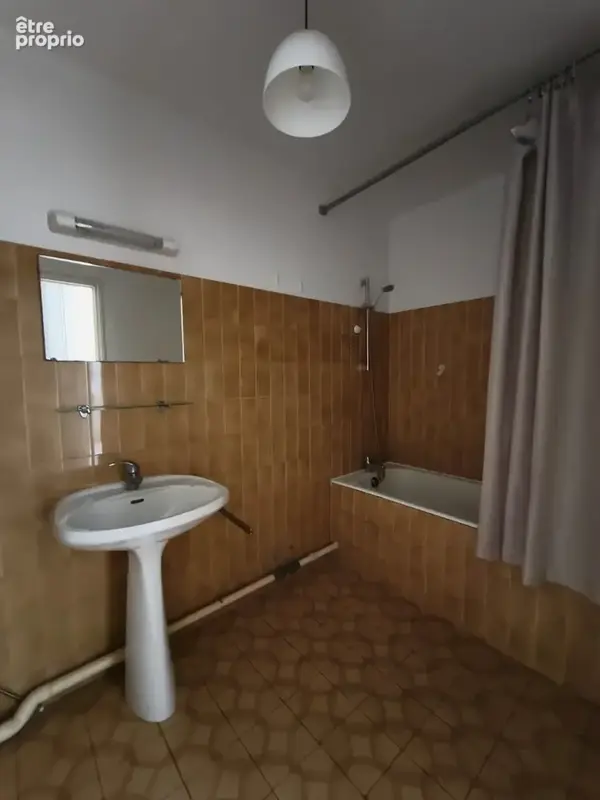Axe velodrome brabois appartement t2 49 m2  avec cave et place de parking. - photo 10