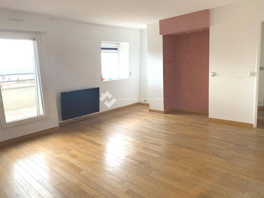 Appartement à NOGENT-SUR-MARNE