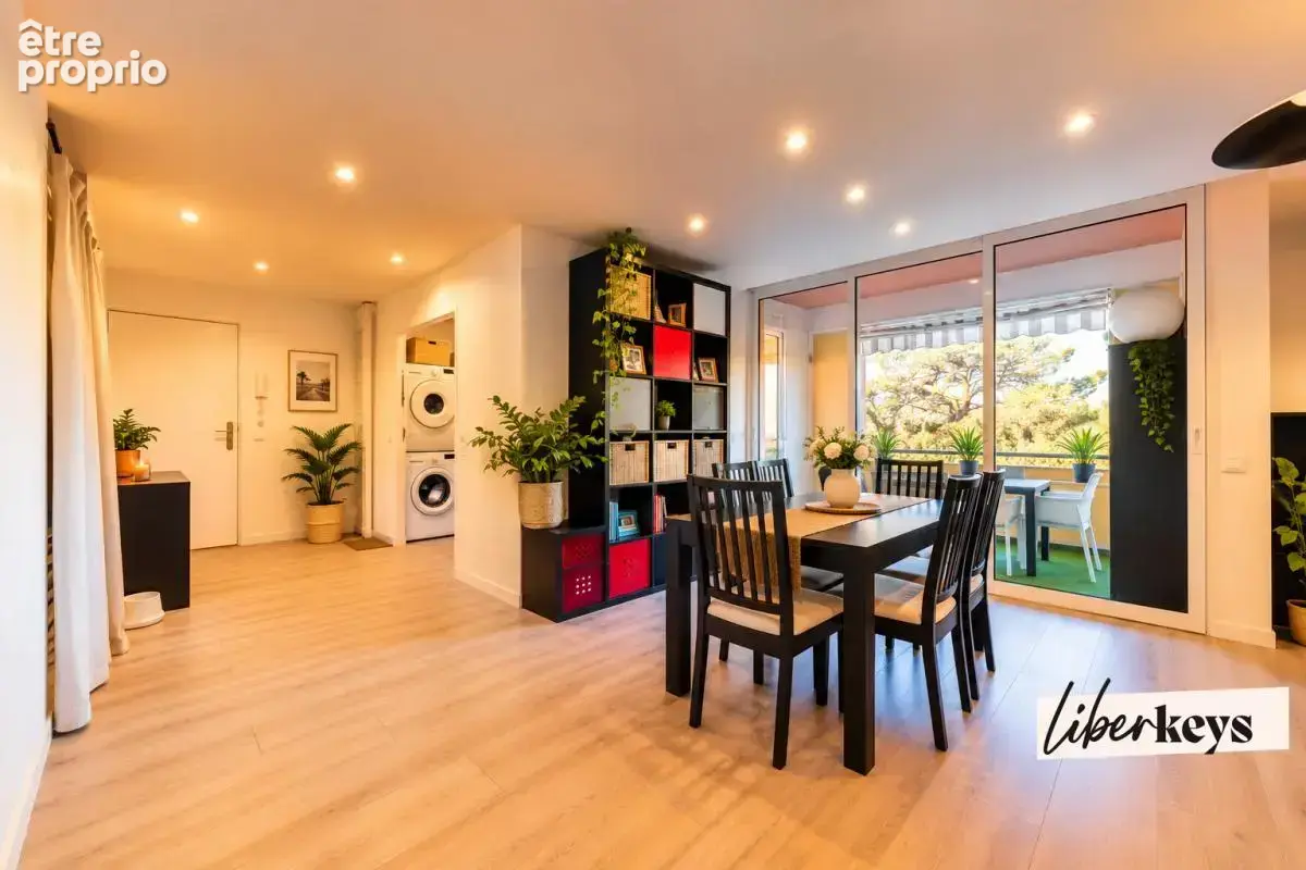 La Pompignane - T4 rénové 82 M², 3 chambres, terrasse, parking et cave - photo 4