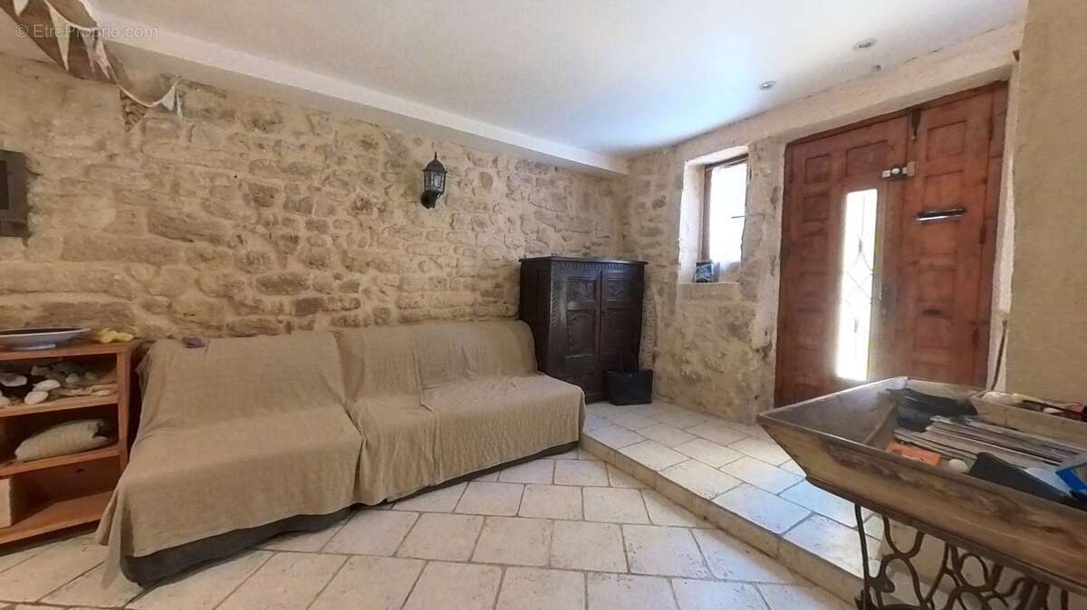 Charmante maison de village à vendre à Nezignan-l'Évêque - photo 7