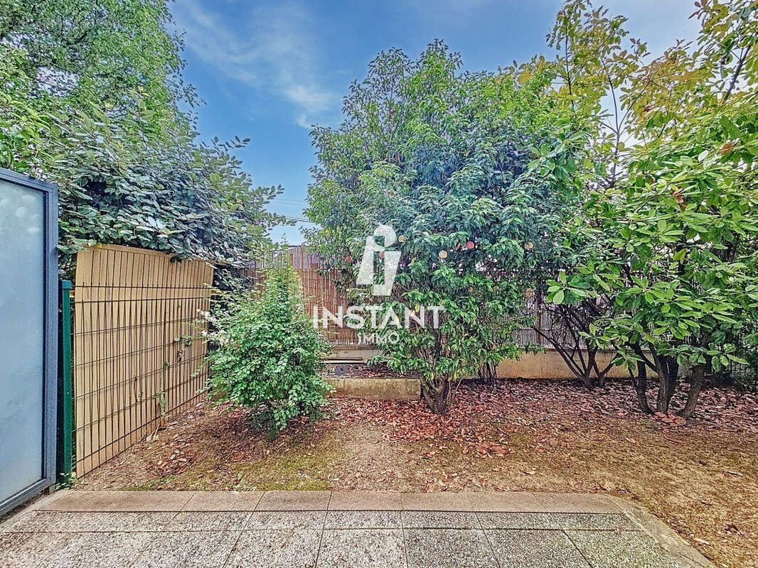 Appartement à MAISONS-ALFORT